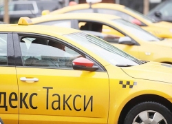 В «Яндекс.Такси» начали бороться с водителями-лихачами